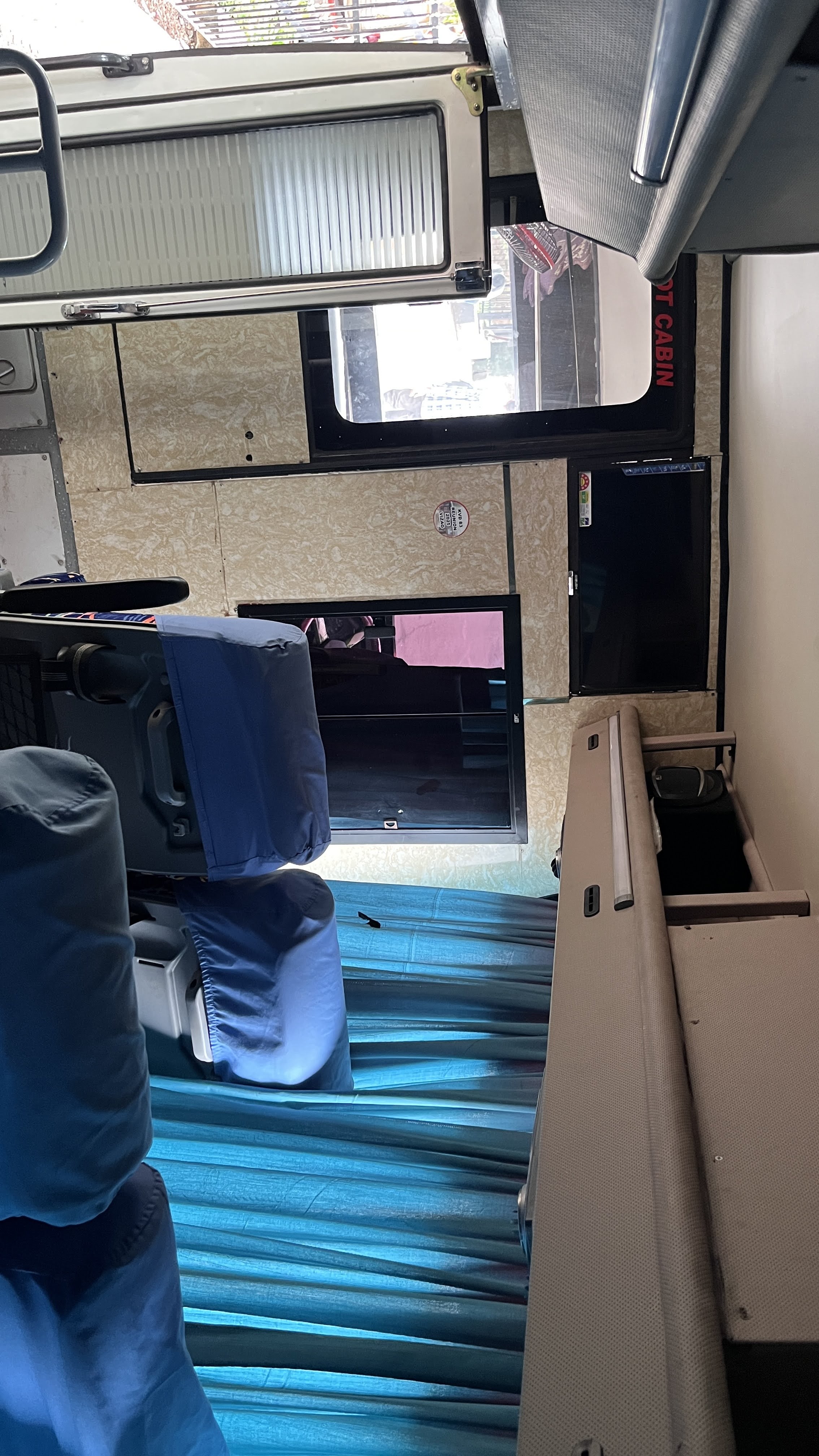 Vehicle Image 7-3