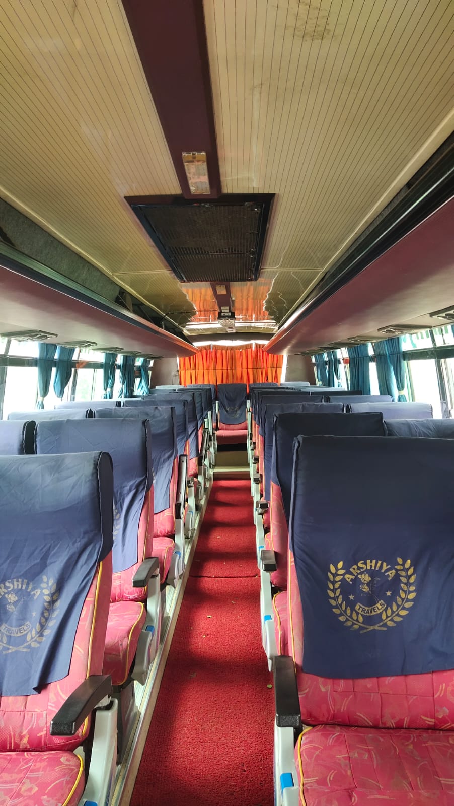 Vehicle Image 8-6